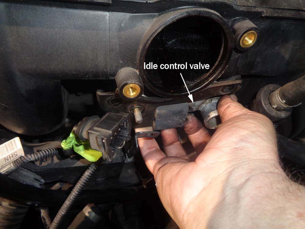 See P121D repair manual